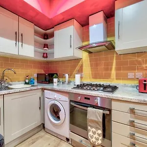 Ground Floor Aparthotel